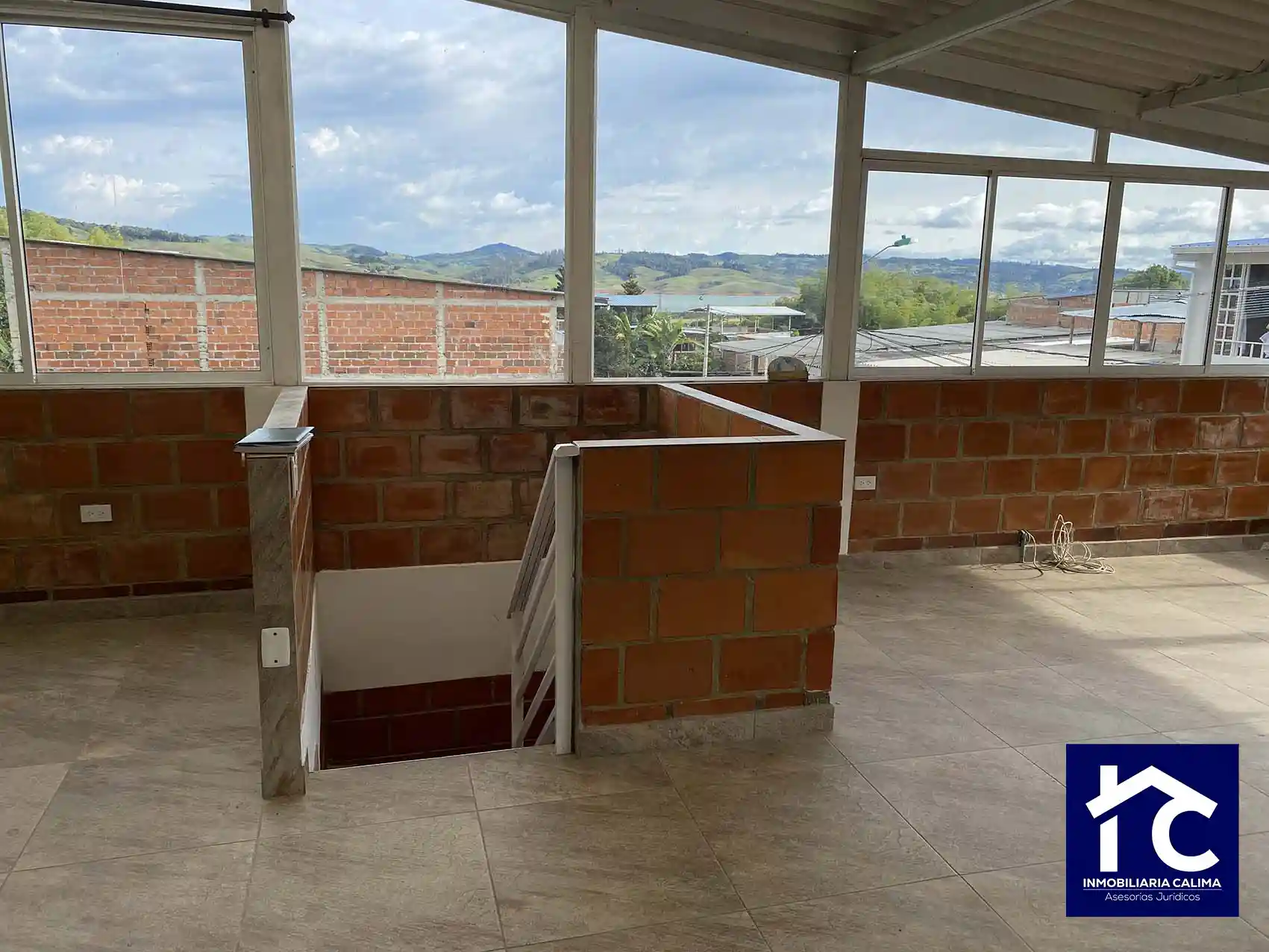 Casa de 3 pisos Barrio Luisa Fernanda